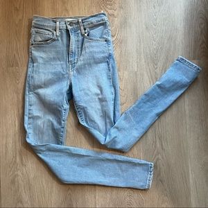 Mile high rise Levi’s